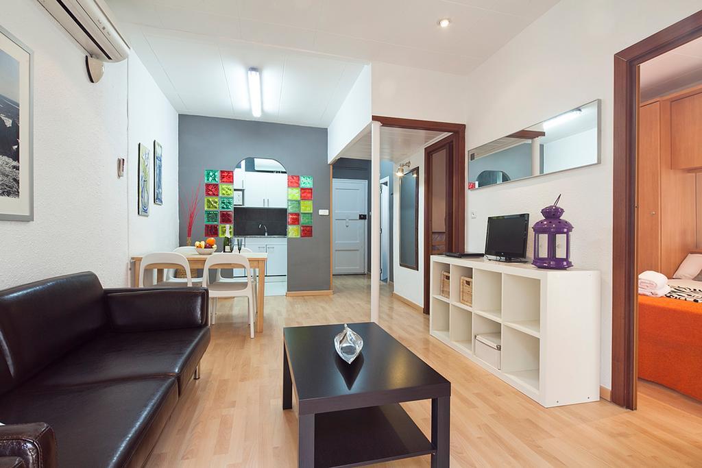 Apartamento Deep Purple Barcelona Habitación foto
